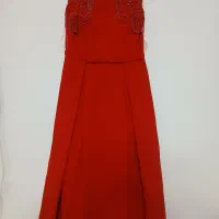 لباس مجلسی|لباس|قرچک, میرزائی شمالی|دیوار