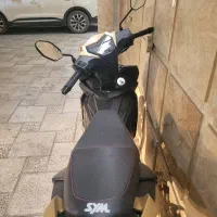 لوکی ۱۸۵ مدل ۴۰۲ مشکی طلایی