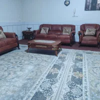 فروش یک دست مبل هفت نفره چرم اصل با کیفیت خوب