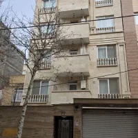 ۷۷متر با آسانسور در قاسم آباد