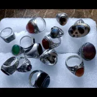 انگشتر نقره قدیمی به قیمت نقره خام|کلکسیون اشیاء عتیقه|یزد, |دیوار