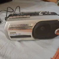 رادیو ضبط متوسط ژاپنی ایراد جزیی دارد. توافقی.