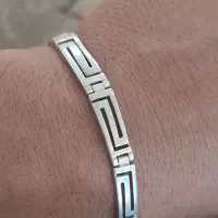 دستبند نقره.
