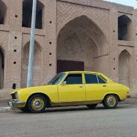 پژو ۵۰۴ زرد کلاسیک فرانسه