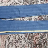 شلوار لی|لباس|اصفهان, آبشار|دیوار