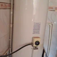 آب گرم ایستاده