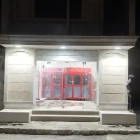 سلام این مغازه به صورت اجاره یا رهن داده میشود|اجارهٔ مغازه و غرفه|میناب, |دیوار