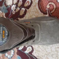 کفش کار|کیف، کفش، کمربند|زابل, |دیوار