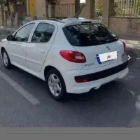 207 صفر اتومات سقف شیشه ای