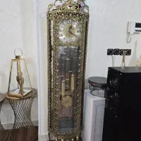 ساعت ایستاده برنز