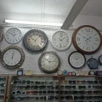 ساعت دیواری