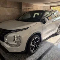 ۱/۸۰۰ تا کار ۲۰۲۳ در حد Hلاین|خودرو سواری و وانت|تهران, سعادتآباد|دیوار