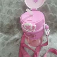 بطری آب و دبه روغنی تمییز و سالم|ظروف نگهدارنده، پلاستیکی، یک‌بارمصرف|کازرون, |دیوار