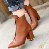 نیم بوت پاشنه بلند|کیف، کفش، کمربند|اهواز, زردشت|دیوار