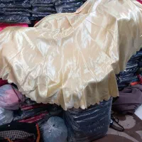 یک عدد روی میزی ساتن