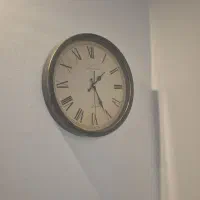 ساعت دیواری