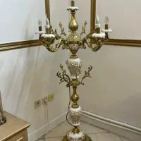 لوستر و کنار سالنی