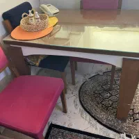 میز ناهارخوری چهارنفره