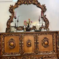 کنسول و آیینه