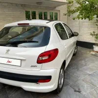 پژو۲۰۷ پاناروما دنده ای ارتقا سفید۱۴۰۲ در حدخشک