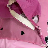 کلاه لبه دار صورتی