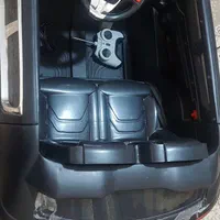 ماشین شارژی دو موتور شاسی بلند رنگ کربنی ضد خش|اسباب‌بازی بچه|ارومیه, |دیوار