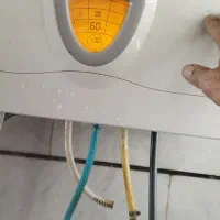 پکیج ایساتیس نیواستار|آبگرمکن، پکیج، شوفاژ|بروجرد, |دیوار