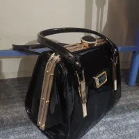 کیف زنانه ورنی