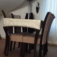 میز ناهار خوری