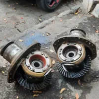 لوازم لودر بیل ولوو موتوری و گیربکس ولو L90 و L120