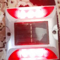 چراغ سولار