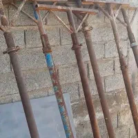 جک صلیبی. وچهار پایه‌ فلزی