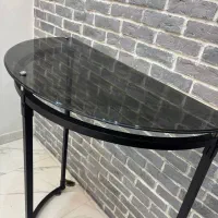 میزکانتر رگالی  با پروفیت مشکی صفحه شیشه ای نو