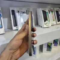 ایفون ۱۶ پرو مکس ....|موبایل|اصفهان, باغ زیار|دیوار