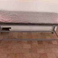 تخت تزریقات|آرایشگاه و سالنهای زیبایی|الوند, |دیوار