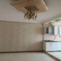 واحد بر خیابان ۱۸ متری راه مشترک ۶۰ متر