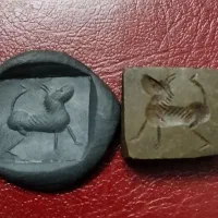 مهر نشان کهنه باستانی