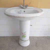 روشویی چینی باشیر سالم