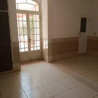 ویلایی-بزرگ-بر-خیابان-مناسب-مشاغل-و-ادارات