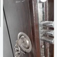 کلیدسازی و بازکردن انواع درب ضدسرقت