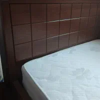 تخت خواب دو نفره و تشک