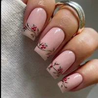 اجاره میزناخن به ناخنکار فول مشتری