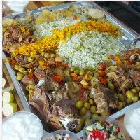 کمکی در آشپزخانه پرسنلی