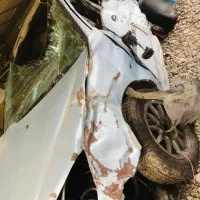 فروش ۲۰۶ تصادفی مدل ۸۳