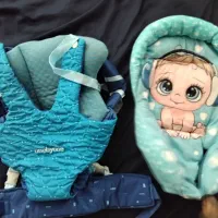 اغوشی و قنداق فرنگی و یک عدد پتو حبابی  ابی