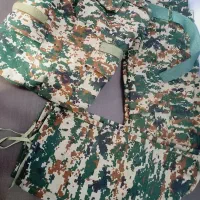 پوشاک لباس نظامی