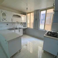 آپارتمان۶۰متری بسیار شیک و تمیز