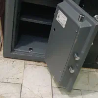 گاوصندوق ۲۵۰کیلویی رمزتایوانی اصل درحد نو|ابزارآلات|تهران, آهنگ|دیوار