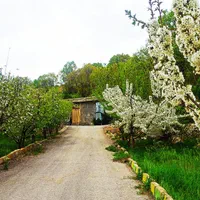 ویلا باغ شکوفه ها تمیز  بکر
