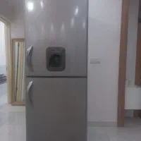 یخچال فریزر دو طبقه با جای آب سرد کن